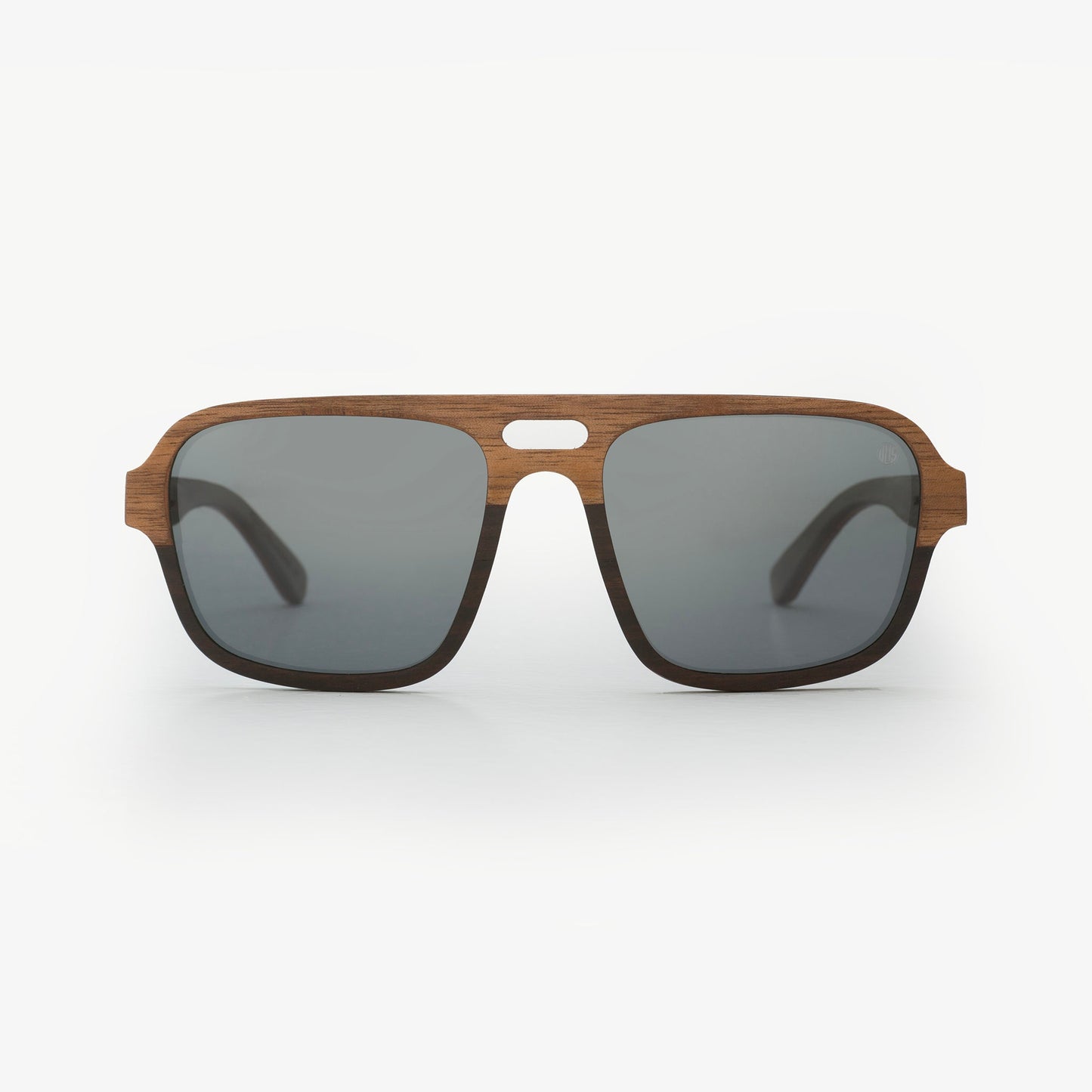 Sustainable sunglasses with wood frame and black lens