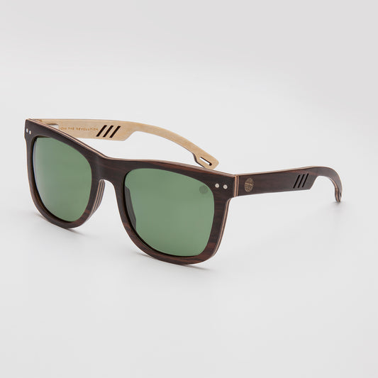 Eco Friendly SunglassesPit DogPit Dogs feature a classic design, re-engineered in wood with an Ebony veneer.    Available in a G15 polarised green lens or a black lens.