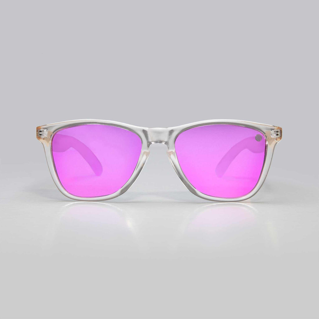 Guide to buying sunglasses showing various lens types and frame materials for eye protection and style