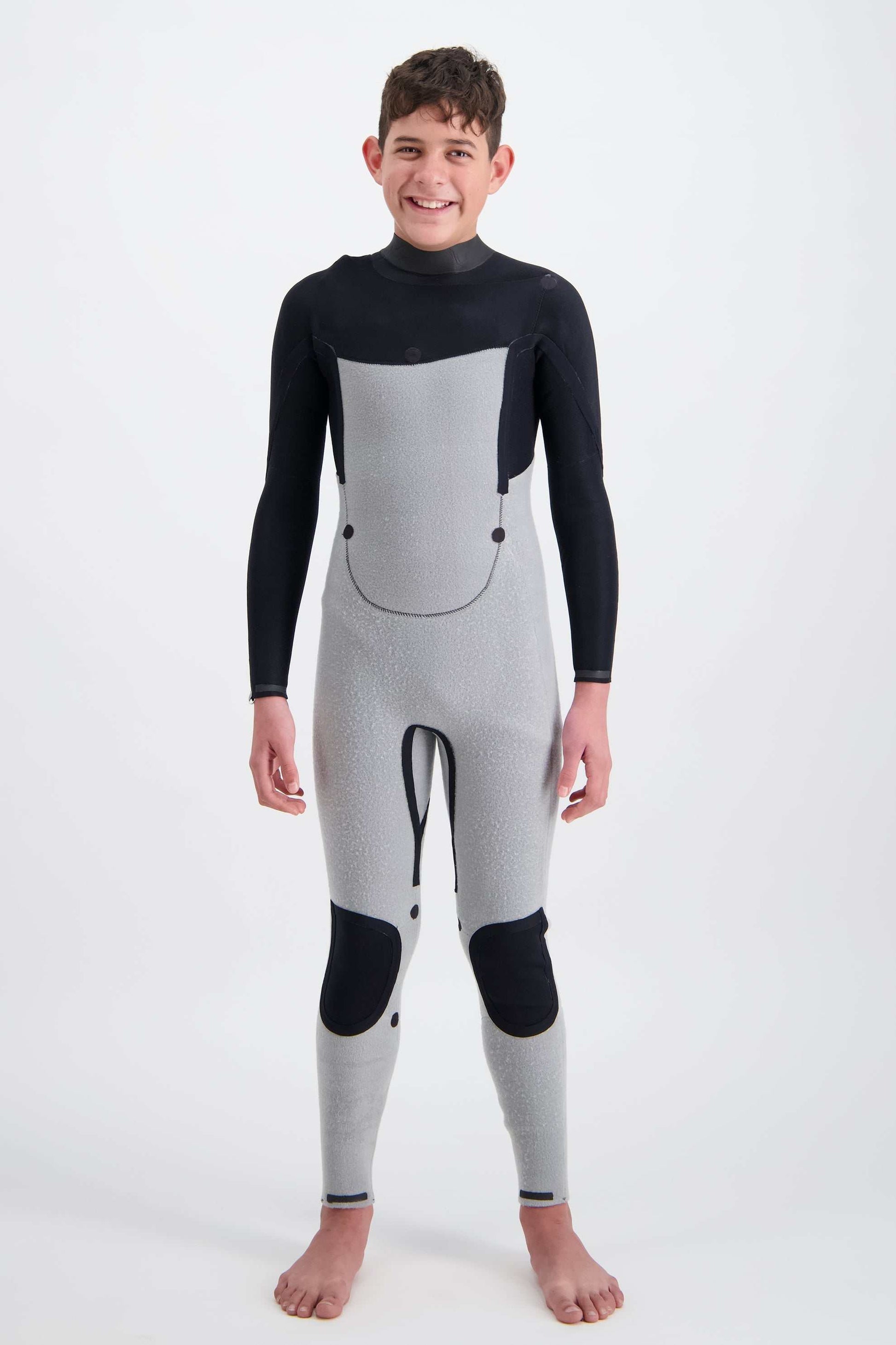 Youth 3/2 chest zip steamer wetsuit with woolly thermal lining for kids in cold water activities