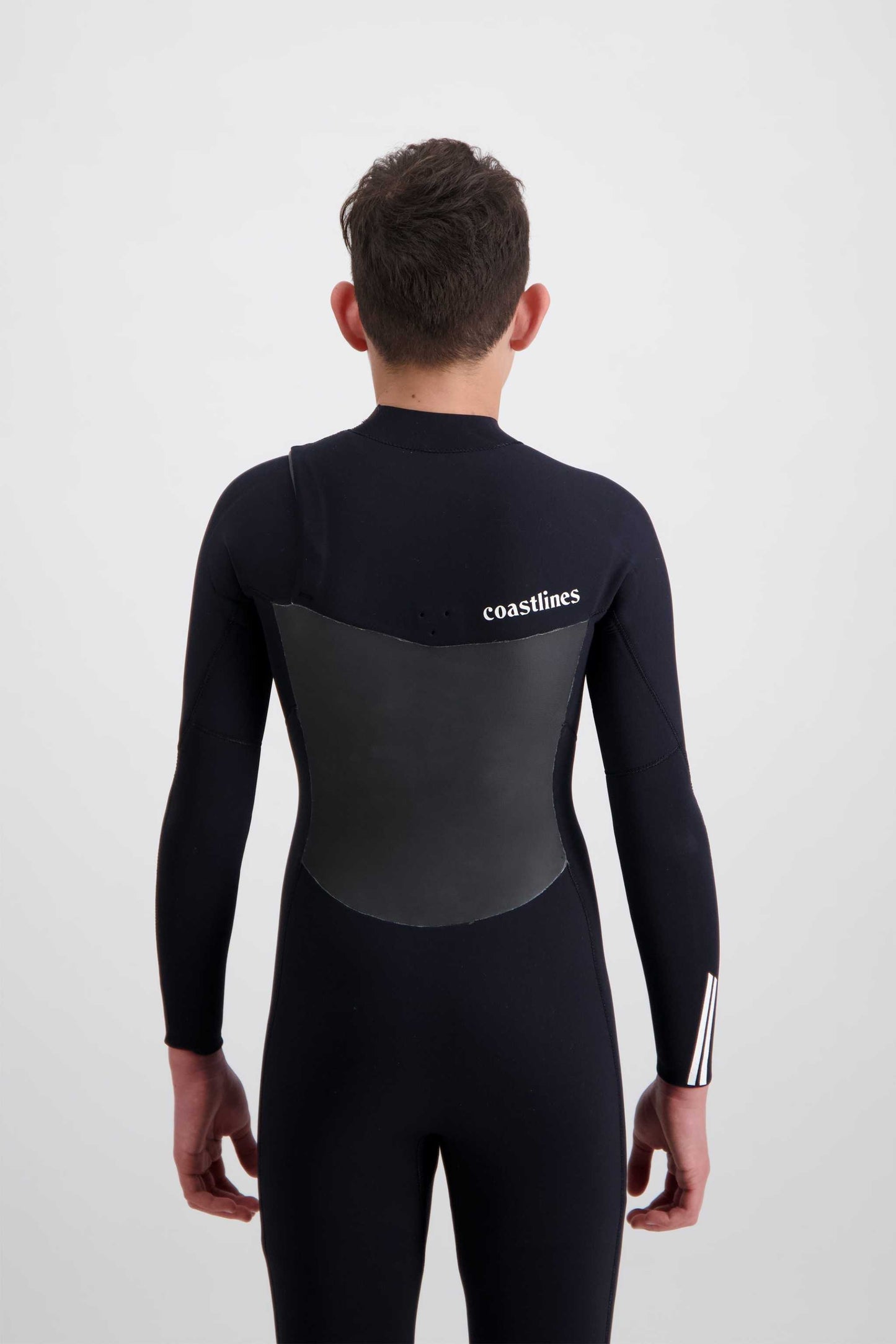 Youth 3/2 Chest Zip Steamer wetsuit for kids with woolly thermal lining and durable taped seams designed for warmth and flexibility in cold water.