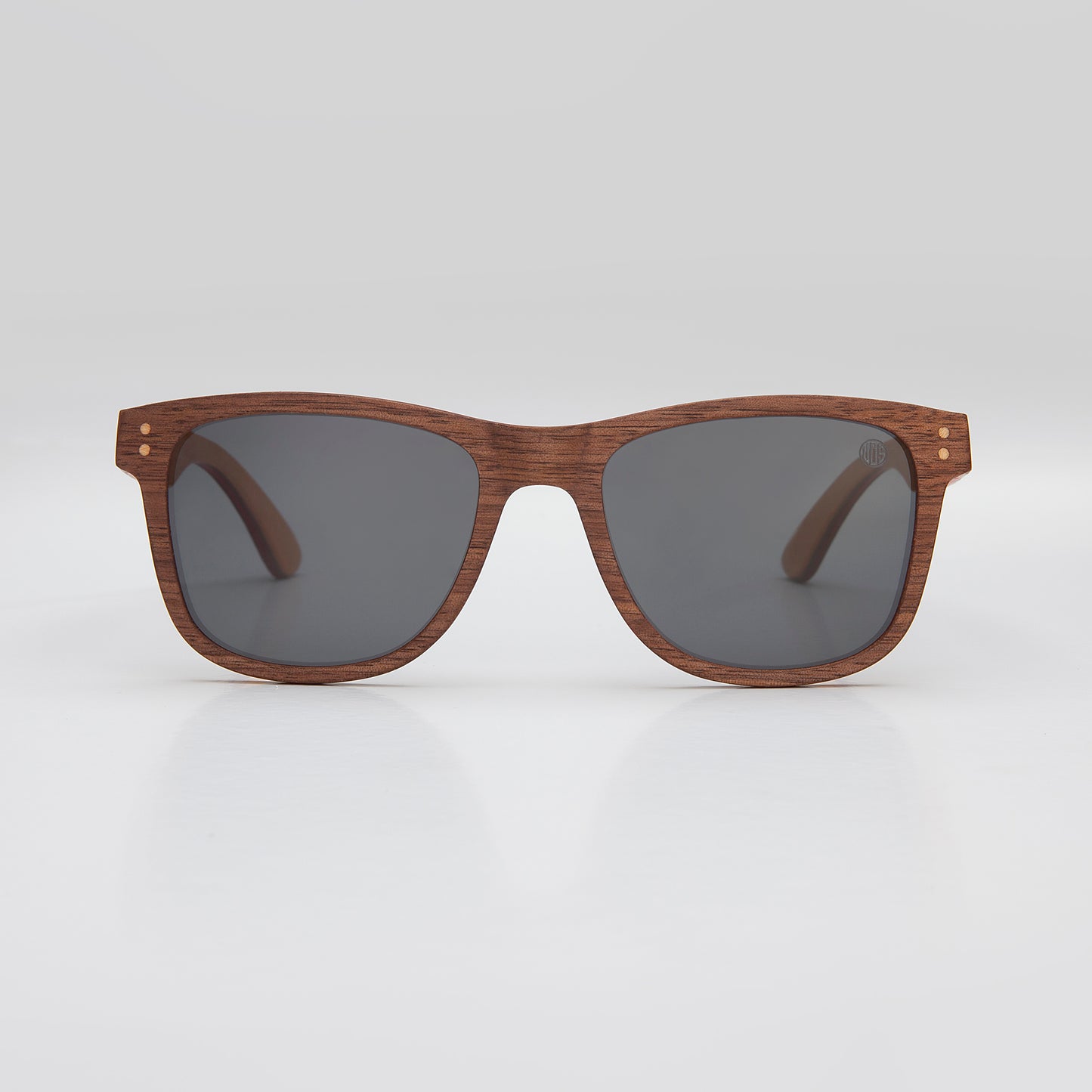 Sunglassses with polarised lens