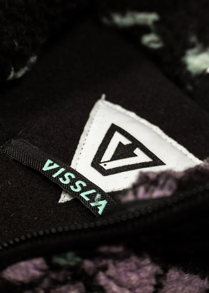 Sherpa fleece pullover with a black woven Vissla patch, mint lettering and triangular logo; Vissla Hiking Ice details.