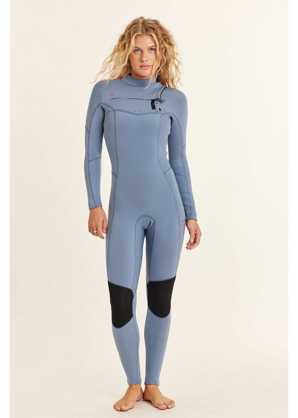 Sisstr 7 Seas 5/4 Chest Zip Wetsuit in light blue neoprene with black knee pads, long sleeves, and chest zip closure for cold water use.