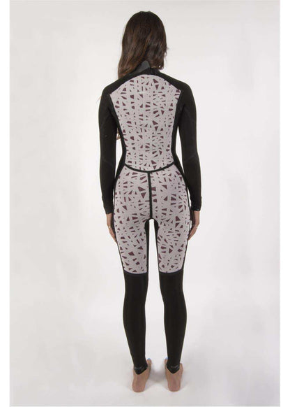 Sisstr 7 Seas 5/4 Chest Zip Wetsuit in black and light gray with abstract patterns, full body coverage, fitted silhouette and long sleeves.