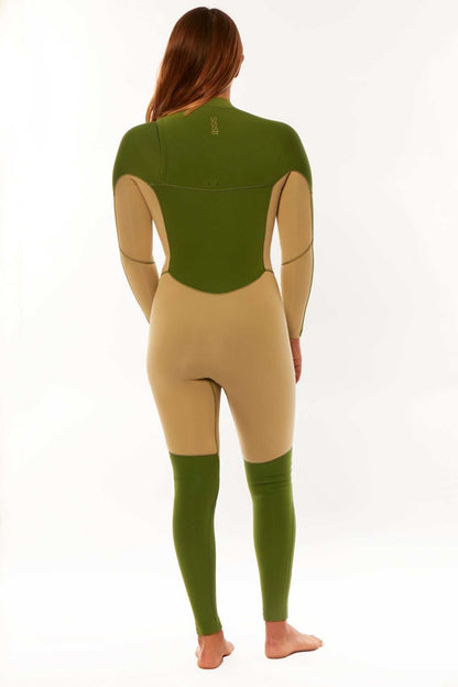 Full-body wetsuit in olive green and beige neoprene with long sleeves and back zipper, featuring a smooth sleek design, Sisstrevolution 7 seas.
