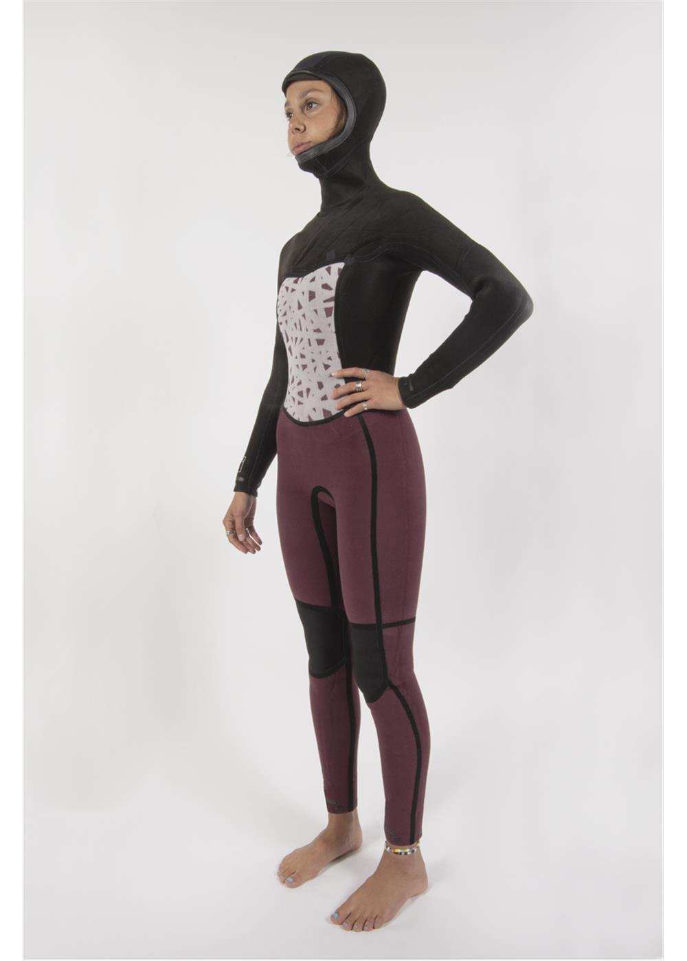 Sisstr 7 seas full wetsuit in black and maroon neoprene with a hood and patterned chest panel, designed for warmth and stretch.
