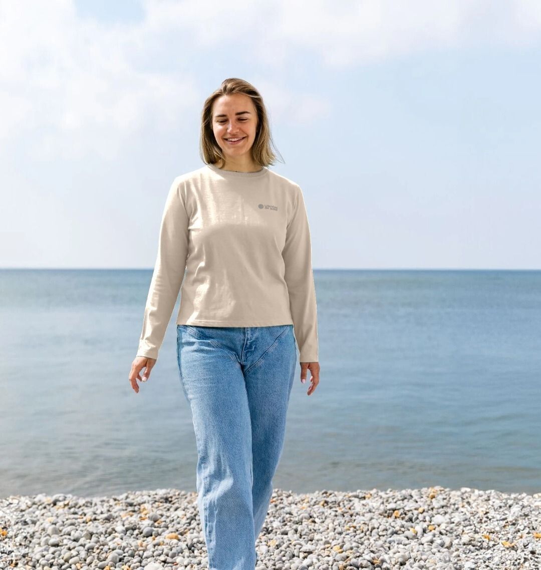 Women’s long sleeve graphic tee Local Break Lover made from organic cotton, eco-friendly and sustainable design
