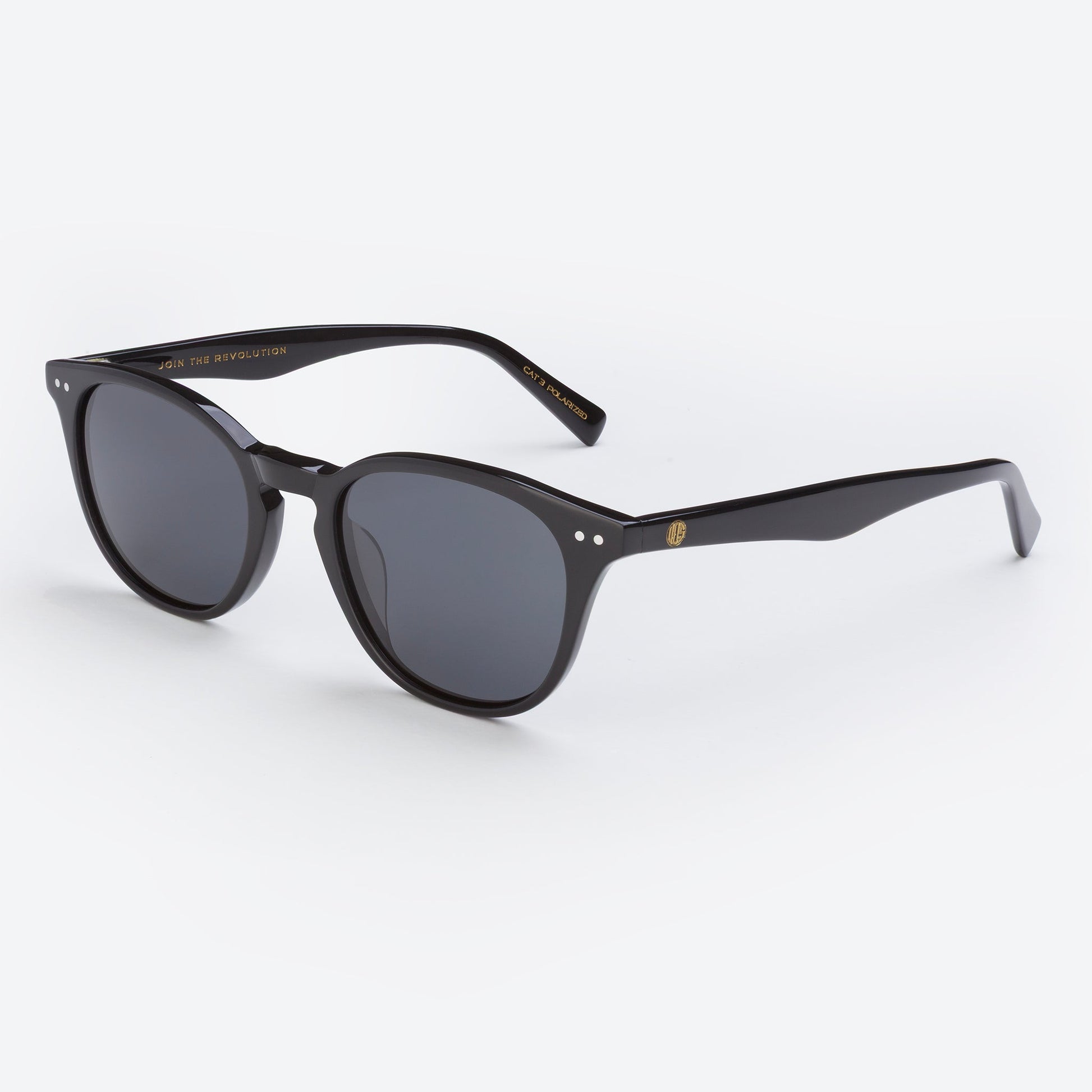 Reef Break Sunglasses in all black bio-acetate frame with polarised lenses for glare reduction and sustainable style